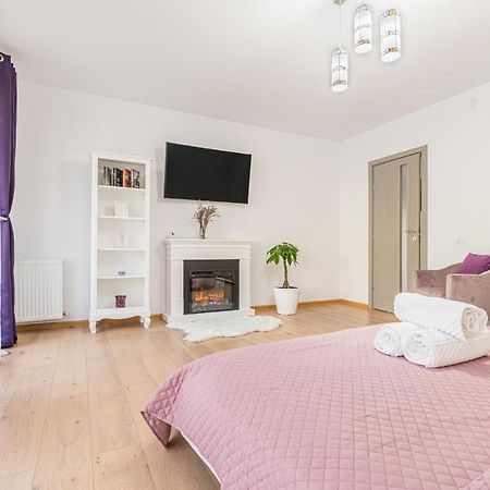 Apartamente Lavender Braşov Exterior foto
