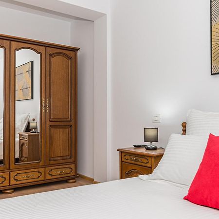 Apartamente Lavender Braşov Exterior foto
