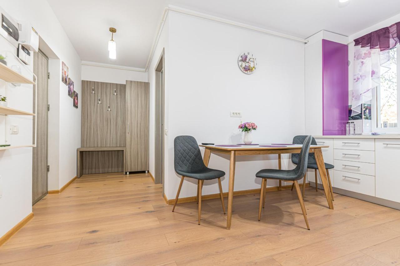 Apartamente Lavender Braşov Exterior foto