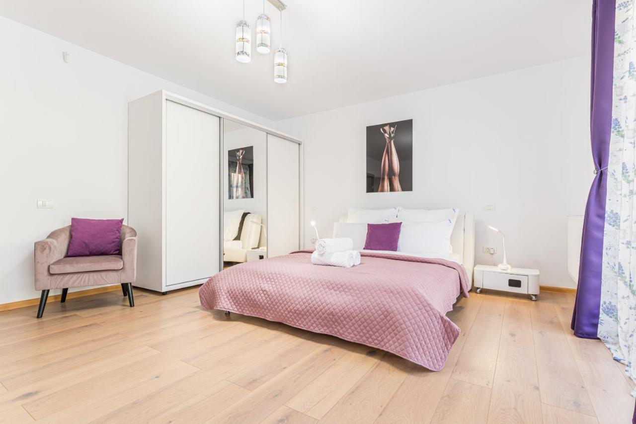 Apartamente Lavender Braşov Exterior foto
